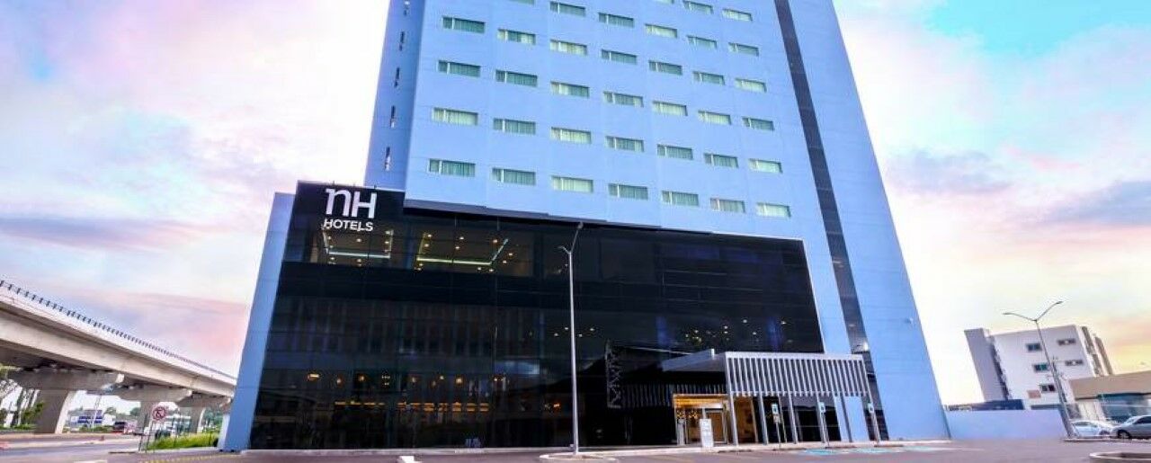 Nh Puebla Finsa Hotell Exteriör bild
